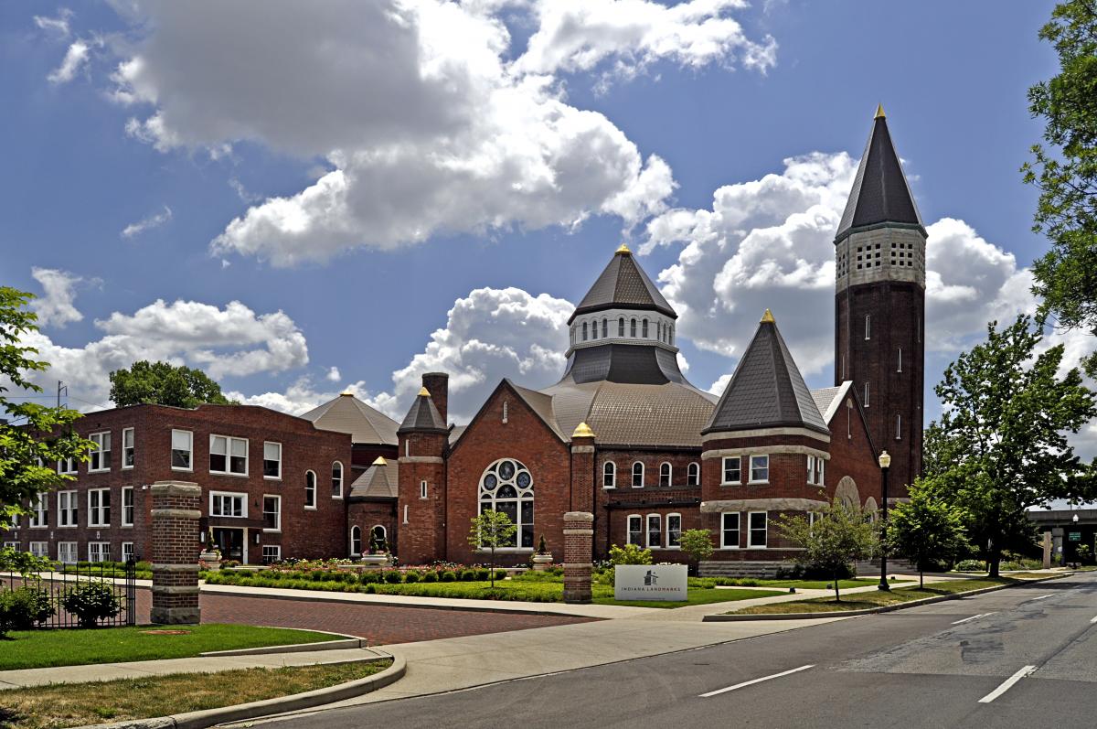 create-meaningful-moments-at-this-historical-indianapolis-venue-meet